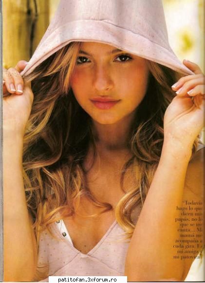 Actorii in revista GENTE - Romina - Las Divinas VS. Las Populares